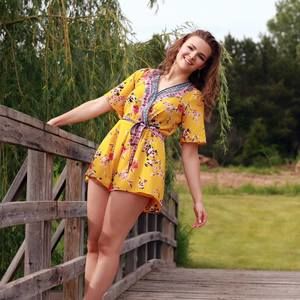 Meet your Posher, Caitlin